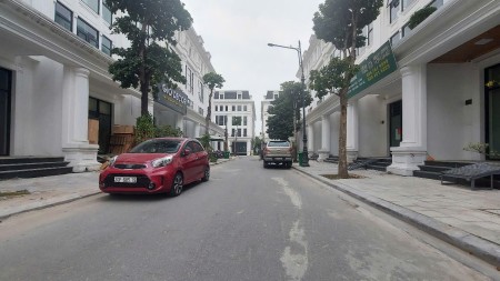 Cần bán LK KĐT Louis City Hoàng Mai 105M 5 tầng, giá thương lượng