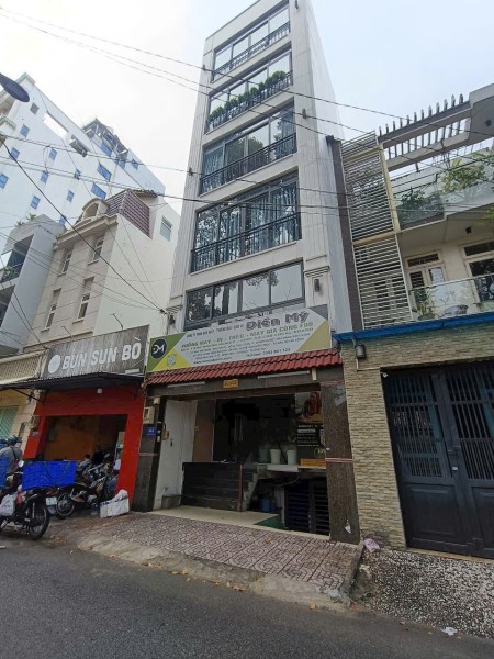 Giá Thiện Chí Cho Người Hợp Gu Với Nhà Tôi
