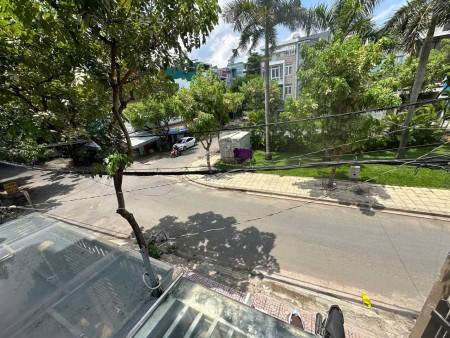 Đi đến slide 8