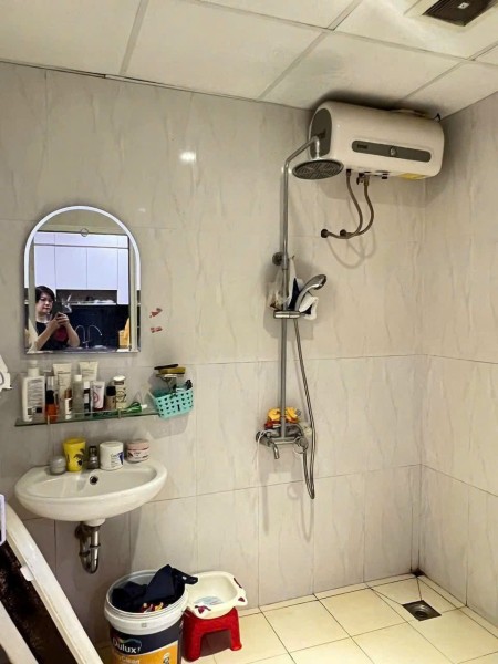 Cho thuê CC Splendor, Nguyễn Oanh, GV: 12tr/th, 3p ngủ, 2wc có nt lầu 5