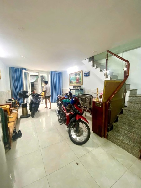 Đi đến slide 4