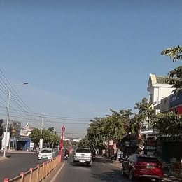 Chính Chủ cần bán gấp nhà mặt tiền 7m đường Hồ Thị Hương TP Long Khánh