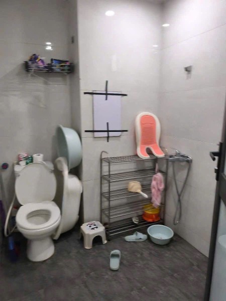 Chung cư Bàu cát, p10, Tân BÌnh: 75m2, 2p ngủ, 2wc, NT, 12tr/th