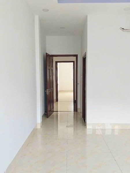 Bán nhà mặt tiền kinh doanh đường Chợ Lớnn, Quận 6 – 4 Tầng đẹp – Gía chỉ 13 tỷ
