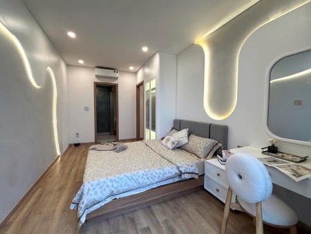 Mở Bán Chính Thức – 100% Căn Hộ View Biển, Giá Từ 65 Triệu/m²!