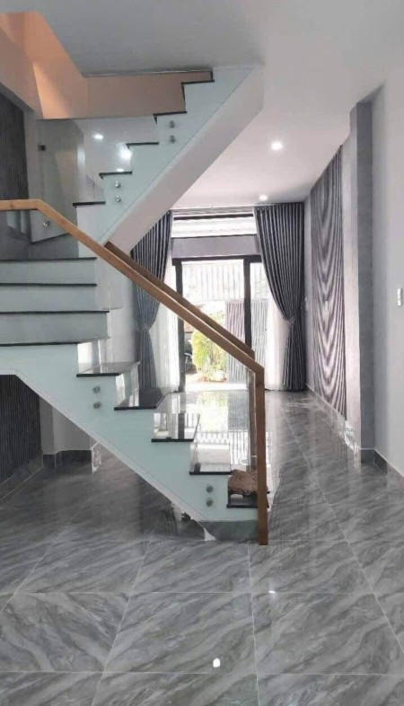 Bán Nhà mới vị trí đường Hậu Giang phường 2 Quận 6