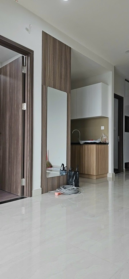 Chính chủ cho thuê chung cư 73m2, 2 phòng ngủ, 2 toalet. Căn hộ rộng rãi thoáng mát, sạch sẽ