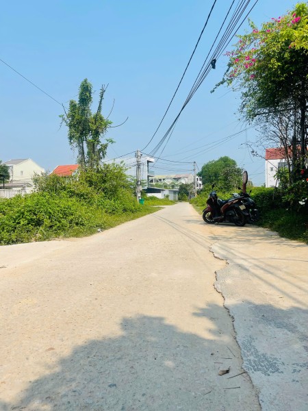 Còn 2 lô đất đẹp tại Chiết Bi – Hàng thành phố lâu lâu mới có