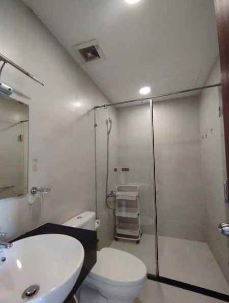 Căn 115m2, 3p ngủ, 2wc, C/C Carillon 1, Tân Bình 13tr/th, Nội thất.
