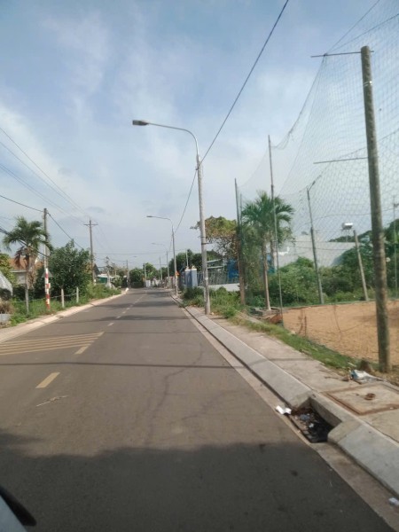 Đang nợ cần bán gấp lô đất Bình Lộc