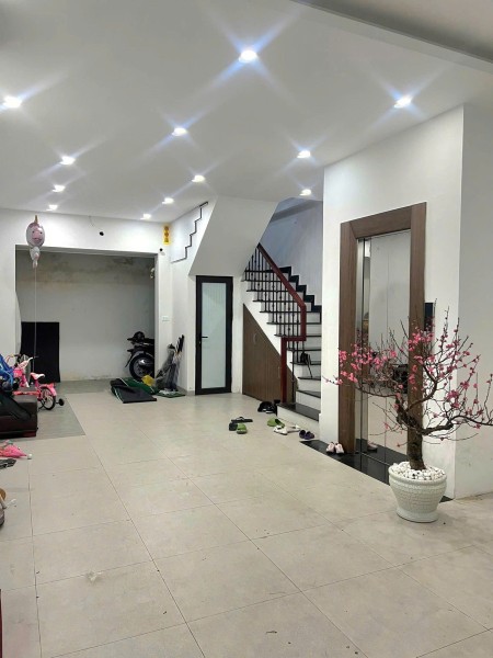 Liền kề Phùng Khoang, Từ Liêm, ô tô tránh, vỉa hè, đẳng cấp, DT 70m2, MT 5.8m, 19.2 tỷ