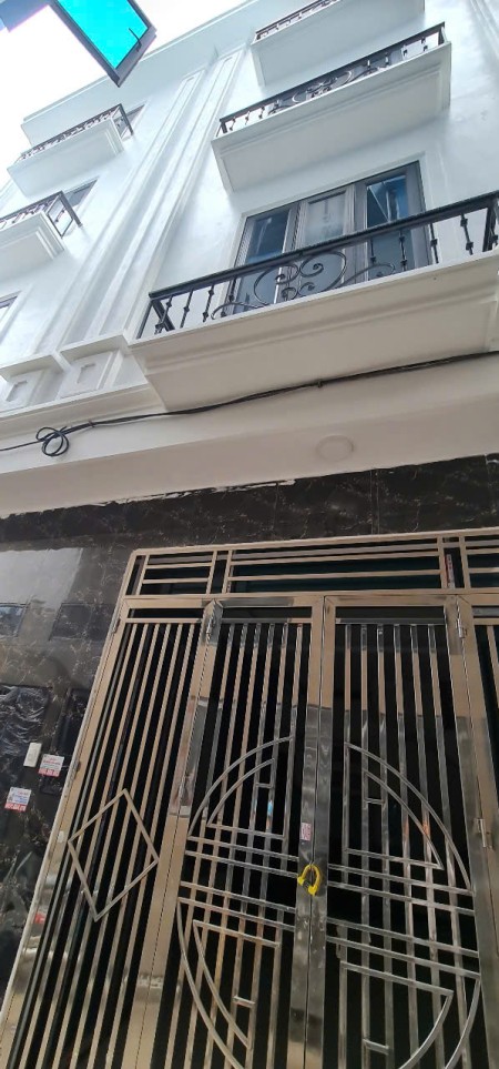 Duy nhất 1 căn tại Tả Thanh oai gần Cầu Tó, DT 35m2 x 5T, SĐCC giá chỉ 3,18 tỷ