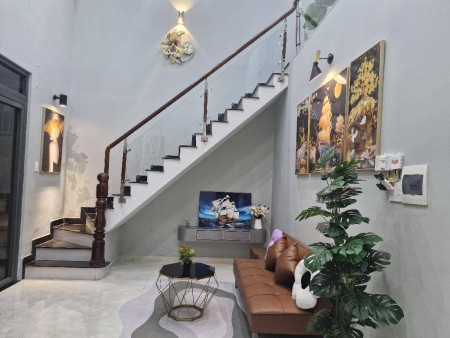 Hẻm 6m sát Lã Xuân Oai - Xe hơi ngủ nhà - 67m² - 2 tầng mà chỉ 5.7 tỷ (có lộc)