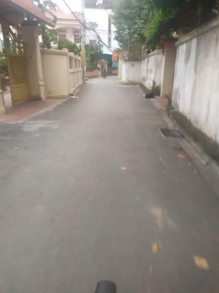 Bán mảnh đất 60m2 Cổ Linh, Long Biên. Ôto 7 chỗ vào tận nhà
