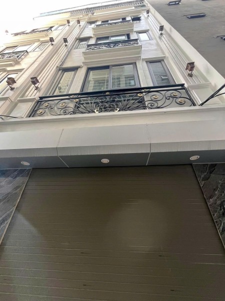Bán nhà đẹp Dương Nội – Ô tô đỗ cửa - Nhà đẹp ở ngay - 38m² - Nhỉnh 9 tỷ