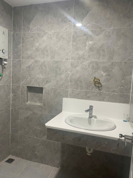 Chung cư Ông Ích Khiêm, P5, Q11: 3p ngủ rộng, bếp sạch 120m2 14tr/th