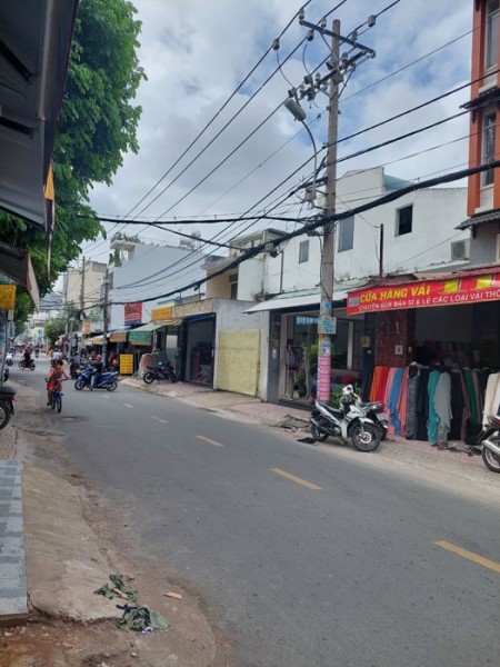Nhà 52 M2, 3 Tầng BTCT ngay khu chợ vải Phú Thọ Hòa - Tân Phú chỉ chưa tới 6 tỷ