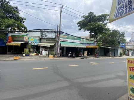 Nhà mặt tiền 40m² Thoại Ngọc Hầu, Tân Phú - Trục đường sầm uất nhất khu vực, chỉ nhỉnh 5 tỷ