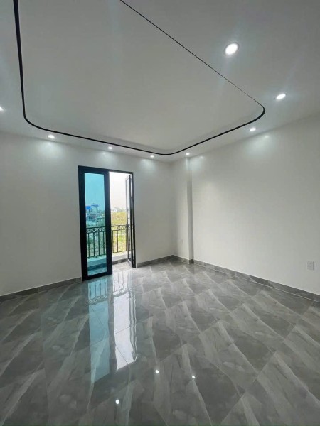 bể nợ!!! bớt 200tr bán gấp căn 1 trệt 2 lầu, giá còn 2ty490 nằm ngay cây xăng Thịnh Phát Lộc, TDM