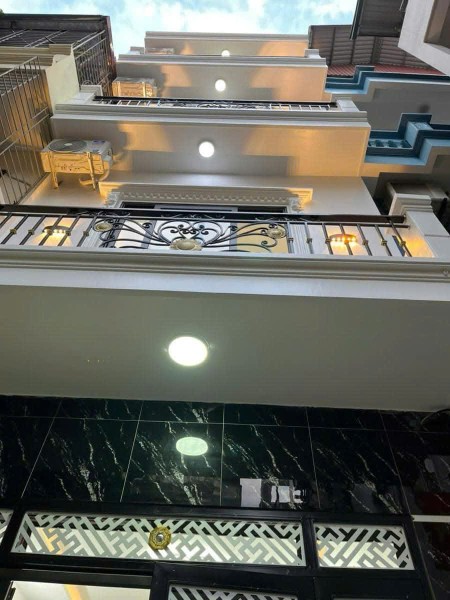 Đi đến slide 4