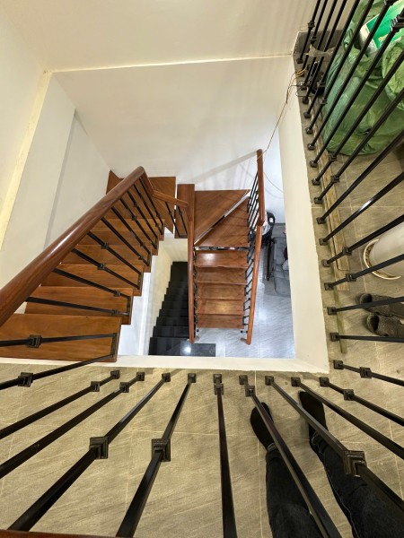 Hàng hiếm Quận Hoàng Mai - Mặt ngõ thông - Kinh doanh - Diện tích 32m² - Nhỉnh 7 tỷ
