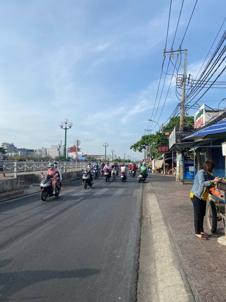 Đi đến slide 4
