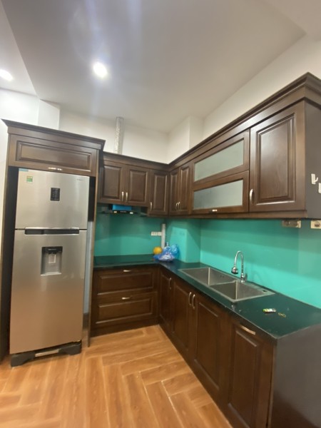 Nhà đẹp Cổ Nhuế, 30m² x 4 tầng, mặt tiền 5,3m, giá 5,98 tỷ.