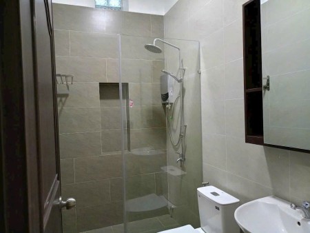 CCCC Kington Residence, 223 Hoàng Văn Thụ, P8, PN, 90m2, 2PN, 22tr.