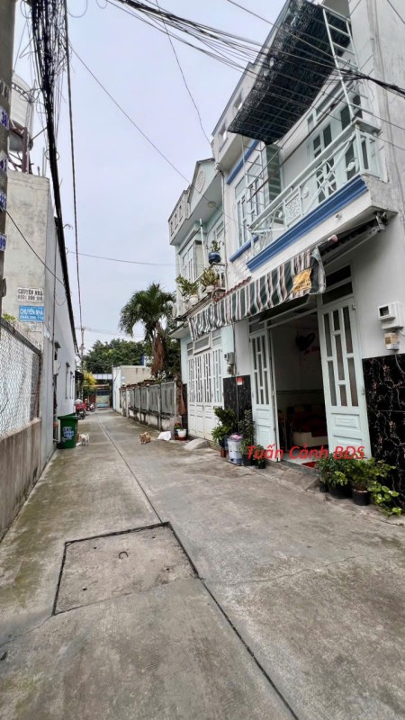 Bán Nhà Gần chợ Hiệp Thành Quận 12