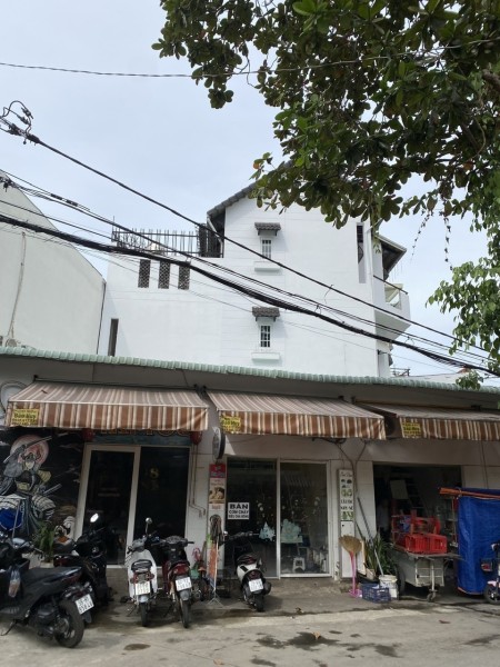 Đi đến slide 4