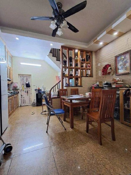 Nhà riêng Mai Dịch, 40m, 5 tầngGiá 7 tỷ