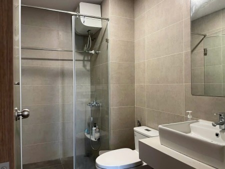 Chung cư Screc, Trường Sa, Q3: 2p ngủ, 2wc. nhà mới sơn sửa, 13tr
