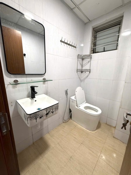Bán Căn hộ chung cư 63m2 2PN+2WC giá 2,6 tỷ tại khu đô thị HH Linh Đàm