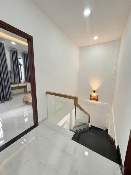 Cơ hội sở hữu nhà lô góc đẹp nhất Huỳnh Văn Bánh – Pháp lý chuẩn – Giá tốt nhất khu vực