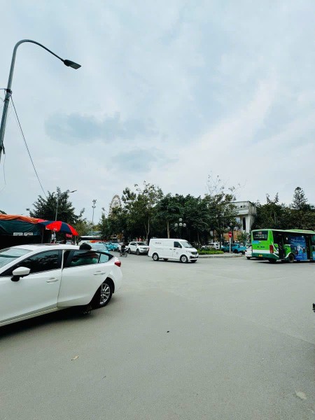 Đi đến slide 10