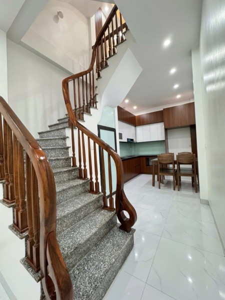 Bán Nhà 30m2 x5T. Trung Tâm Hà Đông, MT 3,1M, Sổ Đỏ Ngập Tràn Tiện Ích Chỉ 6.3 Tỷ