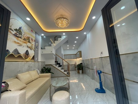 Cần bán gấp nhà mới xây, full nội thất, 1 trệt 1 lầu, ngay chợ Bình Trị Đông, Quận Bình Tân