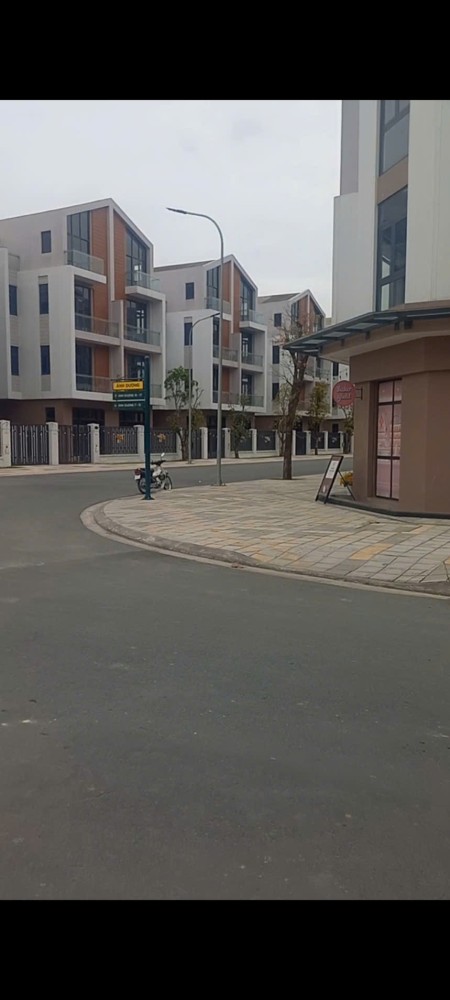 Đi đến slide 6