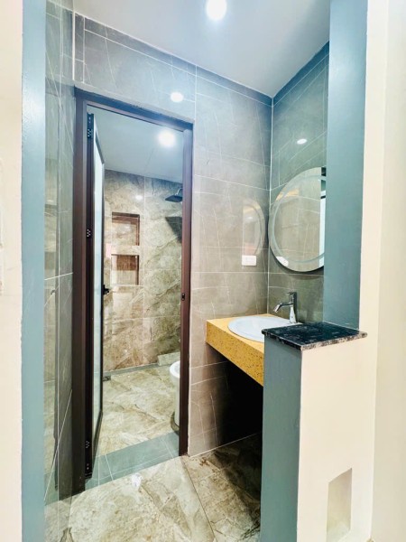 Đi đến slide 6