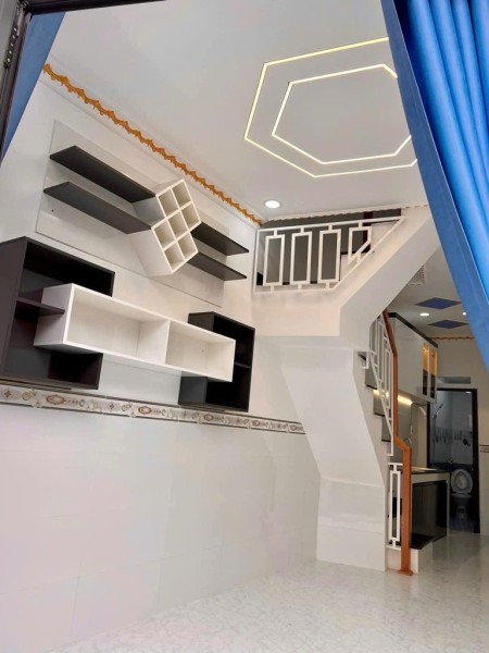Nhà đẹp hơn 1 tỷ hiếm, SHR, hẻm Gò Xoài, 30m2, 2 tầng, gần Tân Kỳ Tân Quý