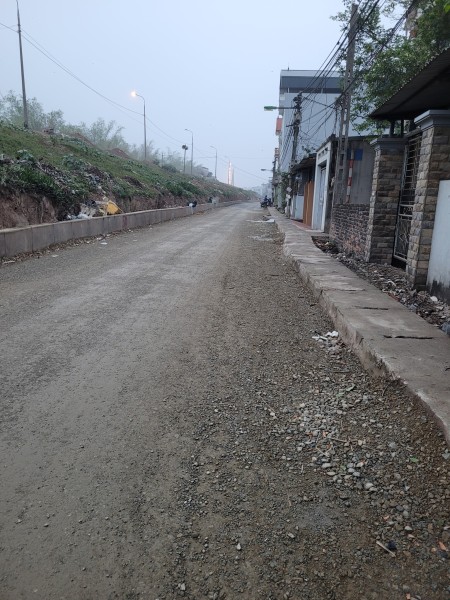 Em có: 56m đất Thanh Trì. Sổ đỏ nở hậu nhẹ