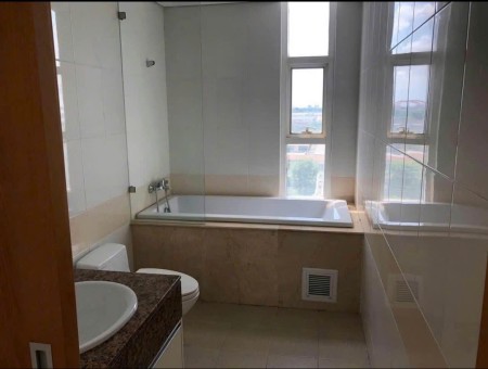 Chung cư Saigon Airport, Bạch Đằng, P2, TB, 96m2, 2PN, 2WC, 17tr/tháng
