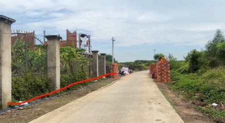 Cách trường lái 10 phút, bán gấp 1 tỷ 390, 144m² đất mặt tiền, full thổ