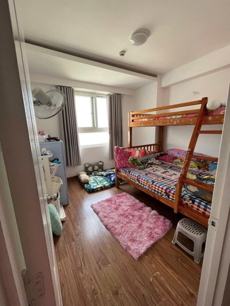 Chung cư Emmaral, Bờ Bao Tân Thắng, TP: 86m2, 3pn, nội thất mới, 15tr/th