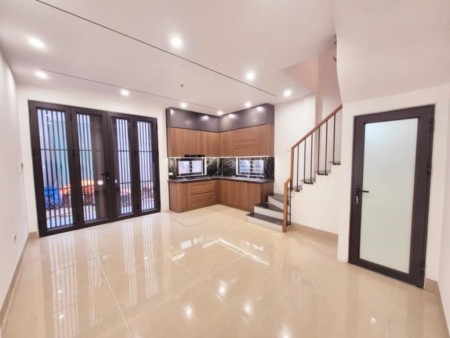Chính chủ cần bán nhà ở Xuân Đỗ giá chỉ 5.5 tỉ