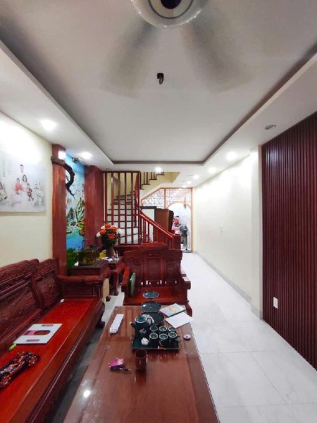 Bán nhà phố Tây Sơn – BĐS dòng tiền – Mặt tiền 3.5m – 4 tầng – Diện tích 46/53m² – Giá siêu hấp dẫn