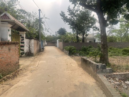 Chính chủ cần bán lô đất 360m/140m thổ cư, gần chợ trường học, bệnh vện 5phút lái xe