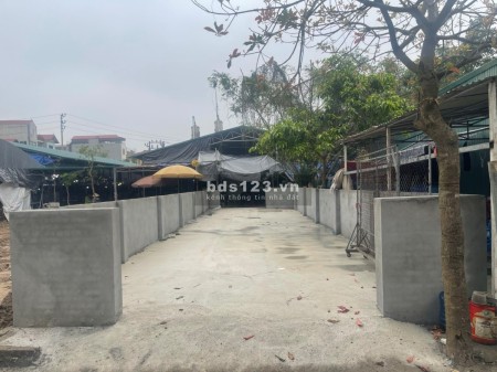 Bán Lô Đất 2 Mặt Ngõ Chợ TT - Văn Giang Hưng Yên