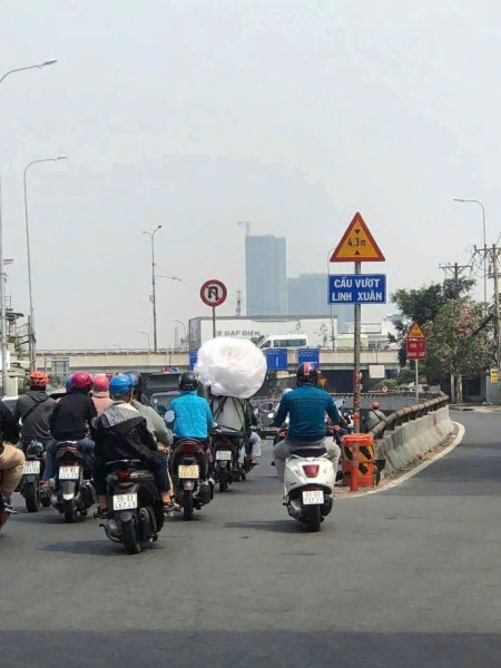 Đi đến slide 6
