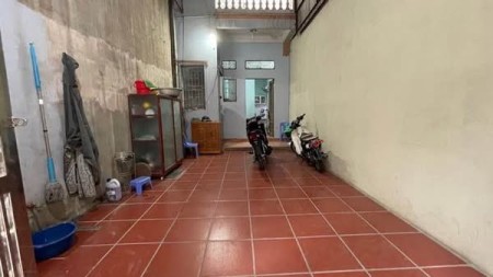 Sát phố – Gần KĐT Đại Kim – Ô tô đỗ cửa, ô tô tránh cách 20m, 46/52 m², 3 tầng, mặt tiền 3.5m